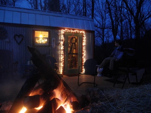 slide_259535_1688363_free-600x450